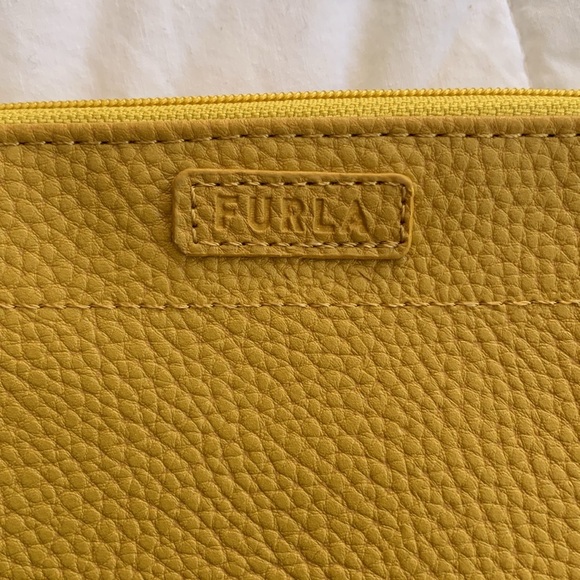 Furla travel kit - Picture 5 of 6